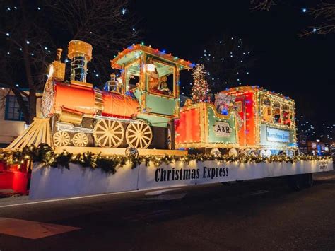 Immerse Yourself in Puyallup's Festive Holiday Magic
